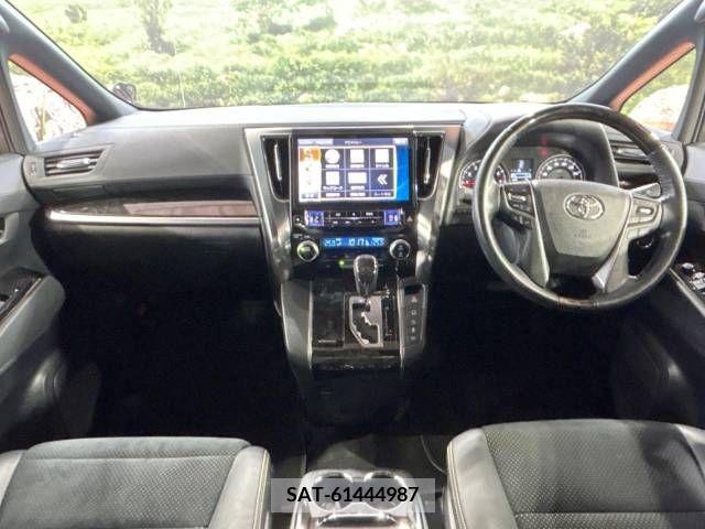 Toyota VELLFIRE 2017-01 217850-1