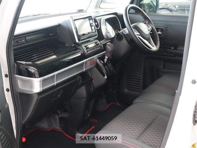 Suzuki SPACIA 2019-09 285761-8