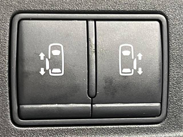 Nissan SERENA 2018-06 26584-5