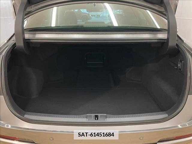 Toyota CROWN 2023-02 336951-13