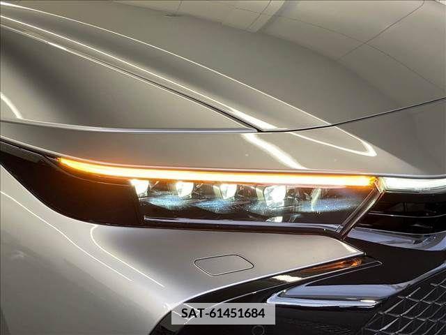 Toyota CROWN 2023-02 336951-18
