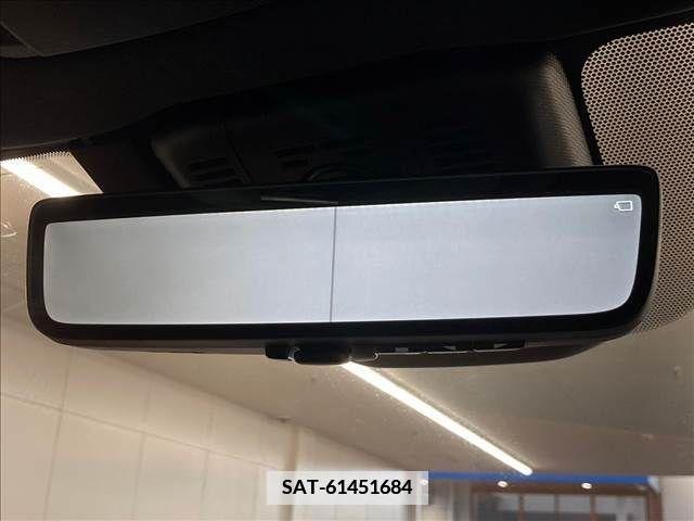 Toyota CROWN 2023-02 336951-7