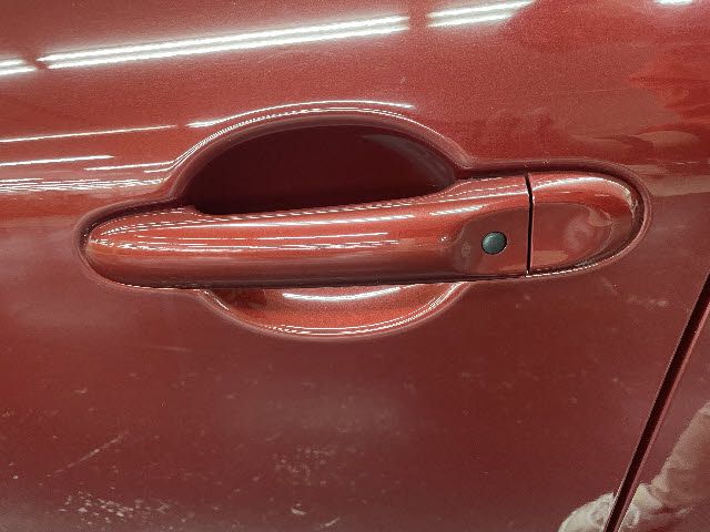 Nissan JUKE 2016-11 193035-10