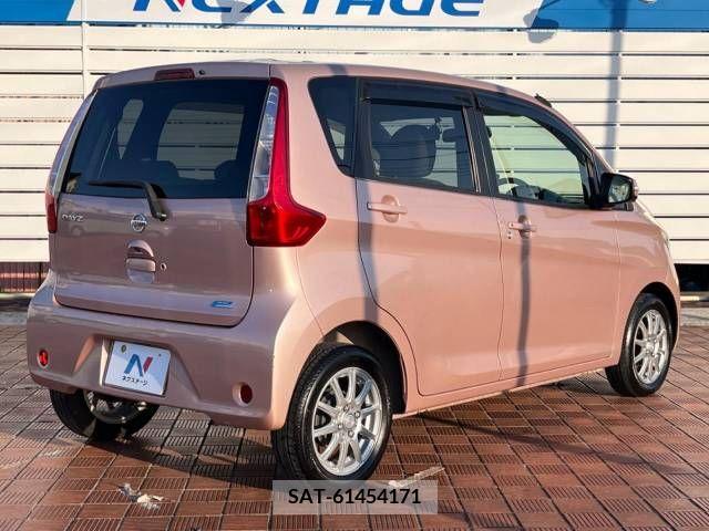 Nissan DAYZ 2013-07 266667-16