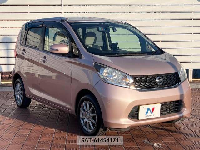 Nissan DAYZ 2013-07 266667-15