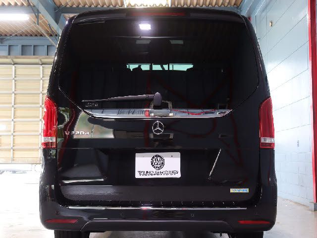 Mercedes Benz V-CLASS 2020-02 13017-5