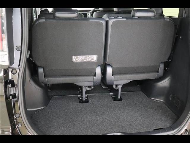 Toyota ESQUIRE 2021-03 9230-13