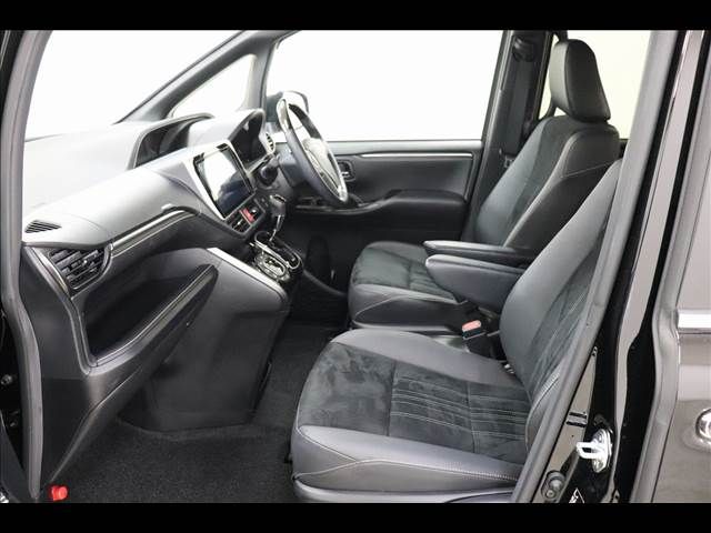 Toyota ESQUIRE 2021-03 9230-10