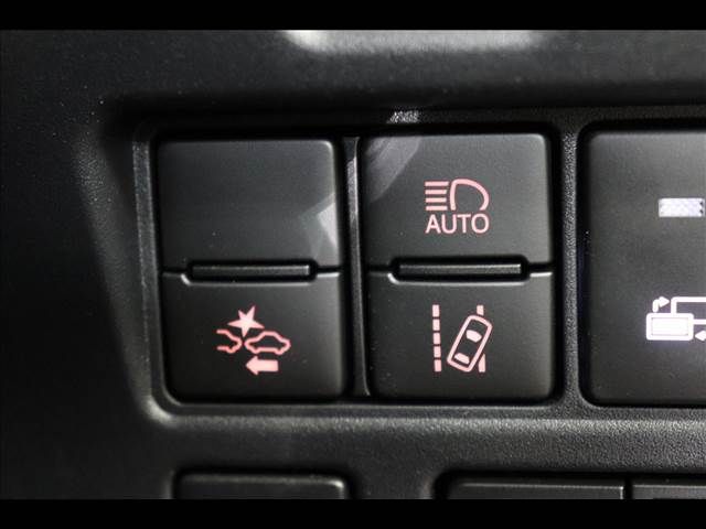 Toyota ESQUIRE 2021-03 9230-4