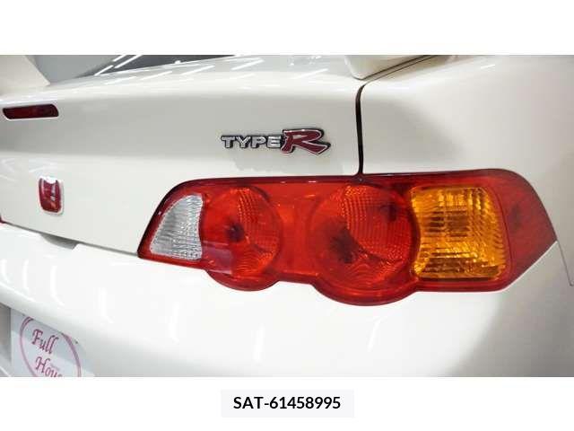 Honda INTEGRA 2004-05 384107-7