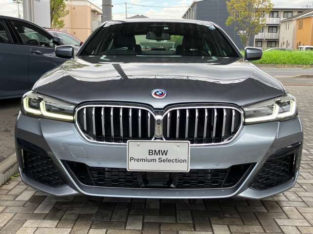 Bmw 5 SERIES 2022-11 26877-3