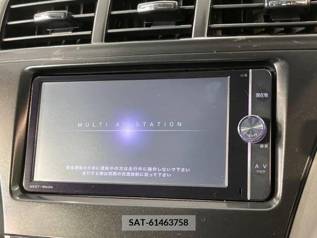 Toyota PRIUS ALPHA 2013-12 347292-2