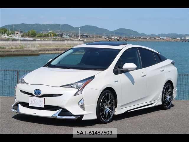 Toyota PRIUS 2016-09 282247-0