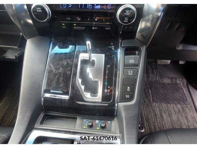 Toyota ALPHARD 2019-10 333164-5