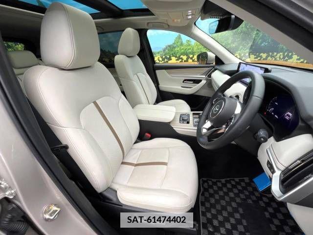 Mazda CX-60 2022-10 358767-8