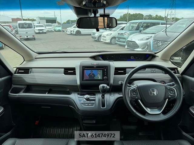Honda FREED 2020-04 270962-1