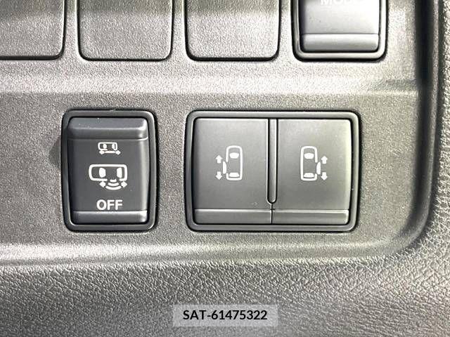 Nissan SERENA 2019-11 284109-4