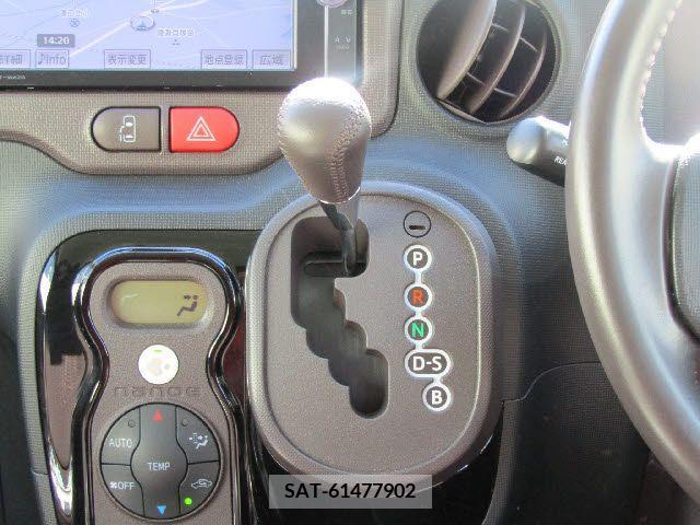 Toyota SPADE 2014-06 372335-19