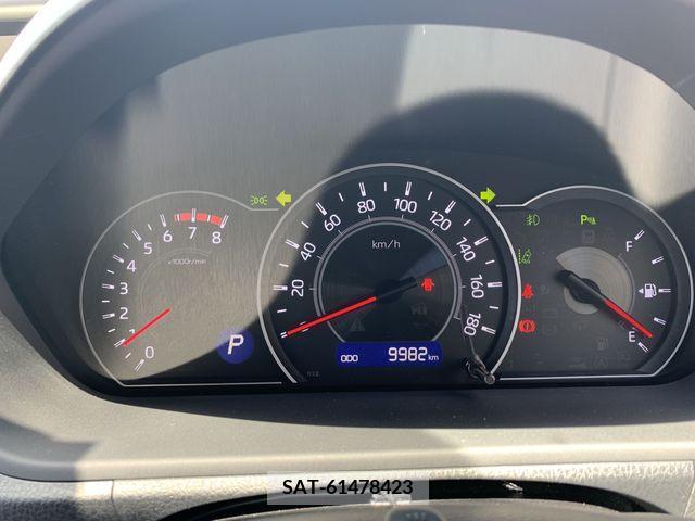 Toyota VOXY 2021-02 321686-3