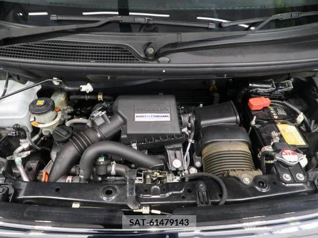 Honda N BOX CUSTOM 2017-10 201038-18