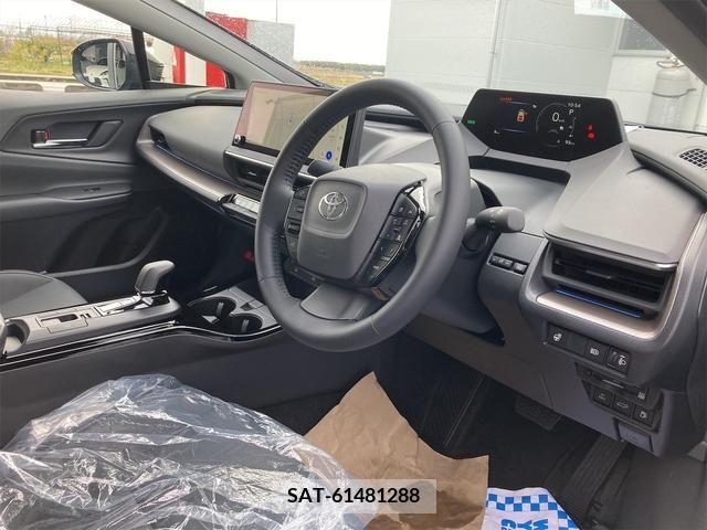 Toyota PRIUS 2023-11 214228-18