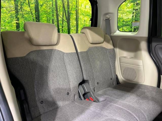 Honda N BOX 2018-01 10699-9