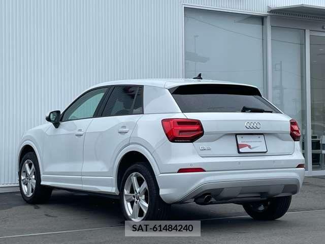 Audi Q2 2019-08 261167-7