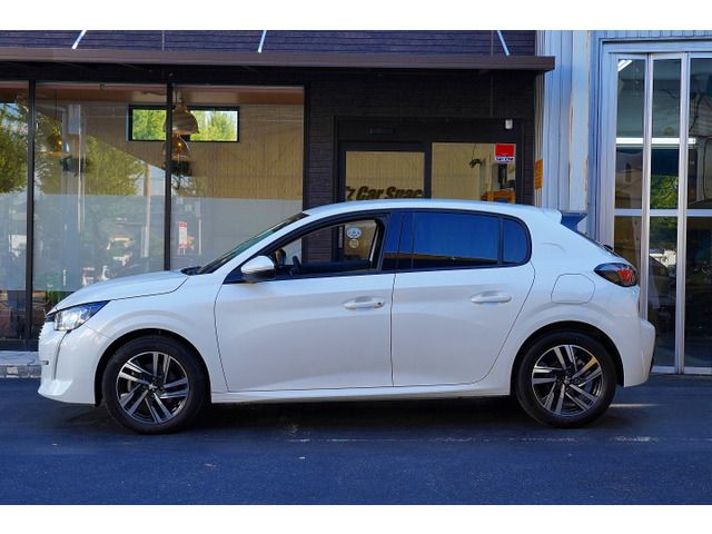 Peugeot 208 2020-11 12033-18