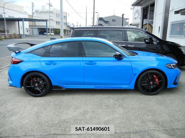 Honda CIVIC 2023-09 208536-1
