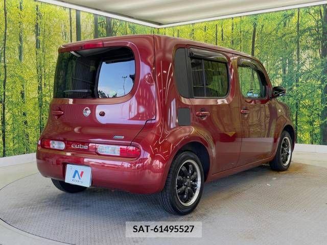Nissan CUBE 2015-08 327605-17