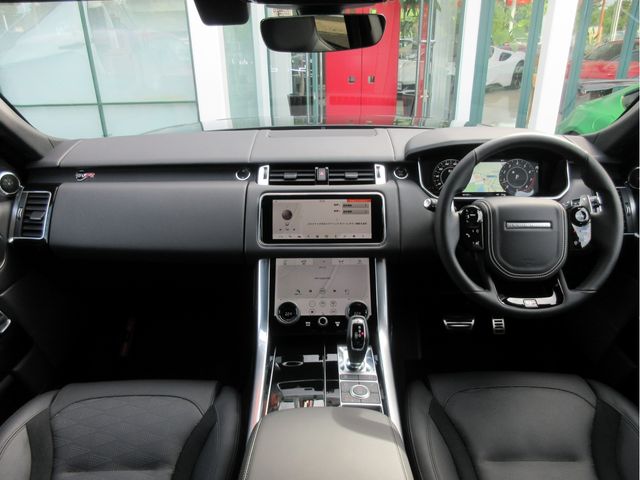 ROVER RANGE ROVER 2022-03 3934-1