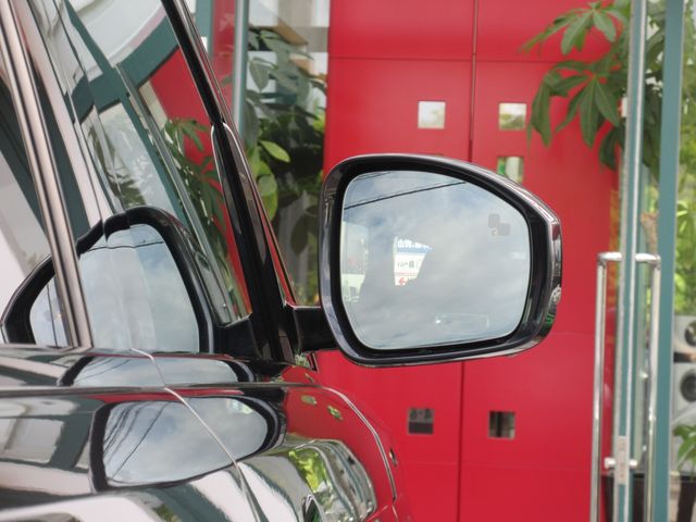 ROVER RANGE ROVER 2022-03 3934-11
