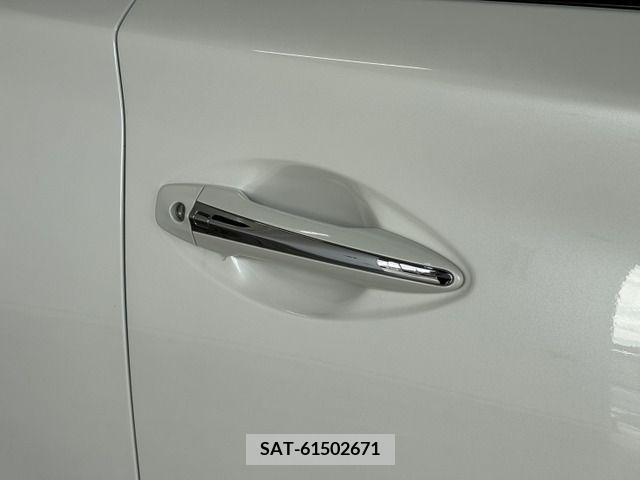 Nissan SKYLINE 2023-06 217027-19