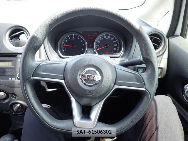 Nissan NOTE 2017-08 392950-7