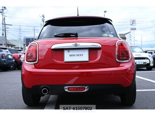 Bmw MINI 2019-04 203501-5