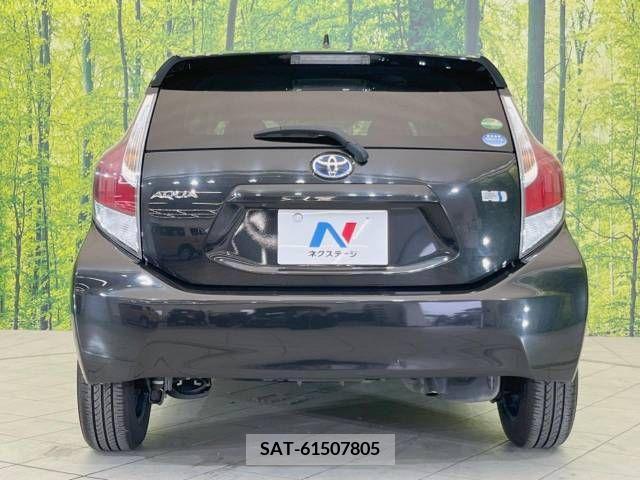 Toyota AQUA 2015-10 314209-14