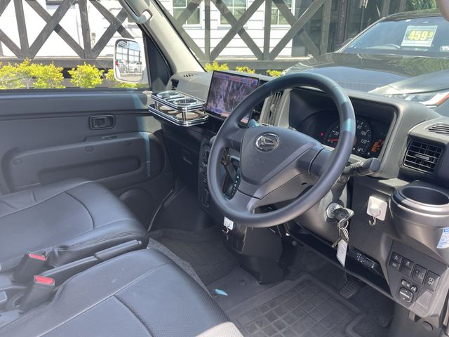 Daihatsu HIJET CARGO 2021-05 2555-23
