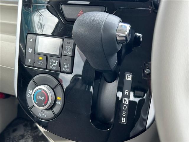 Daihatsu TANTO 2016-04 9018-23