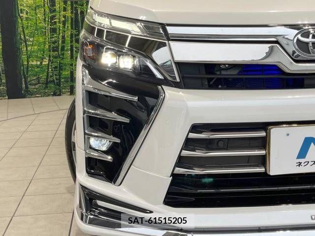 Toyota VOXY 2021-06 332496-13