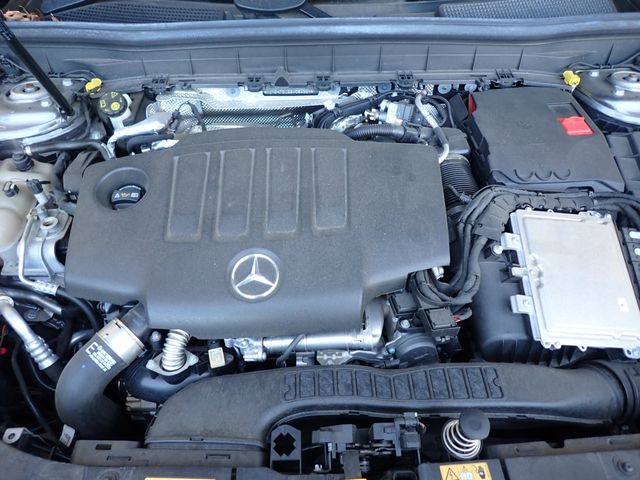 Mercedes Benz GLB-CLASS 2021-02 187598-10
