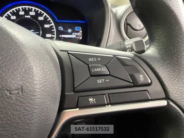 Nissan NOTE 2019-04 326203-6