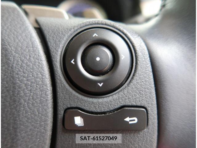 Lexus IS 2013-07 354341-11