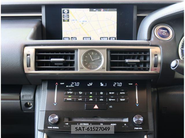 Lexus IS 2013-07 354341-7