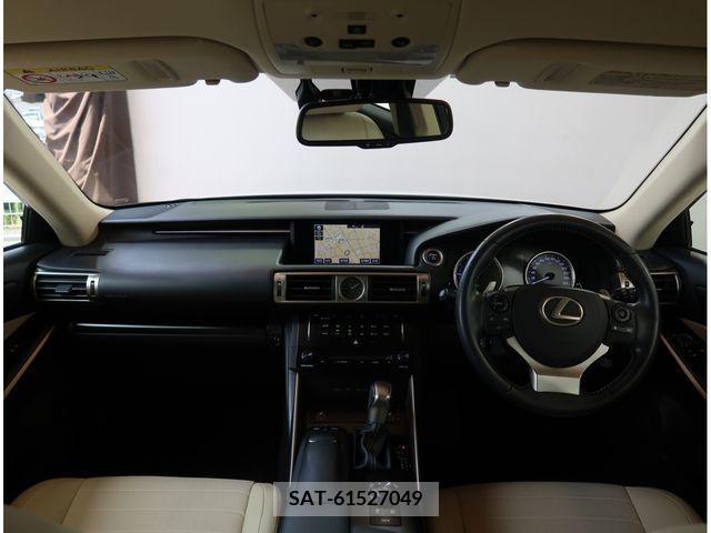 Lexus IS 2013-07 354341-5