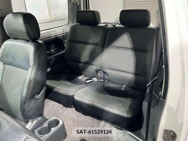 Suzuki JIMNY 2003-01 221641-15