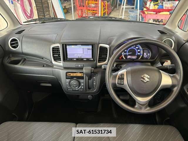 Suzuki SPACIA 2017-08 368459-10