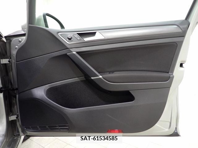 VolksWagen GOLF 2019-11 224094-17