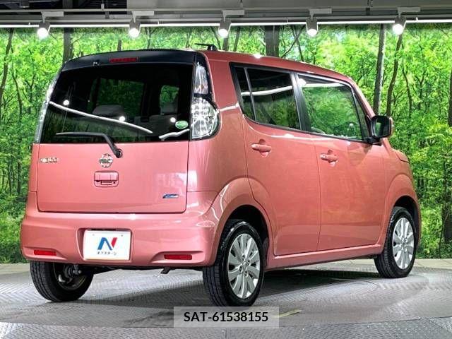 Nissan MOCO 2014-10 324568-17