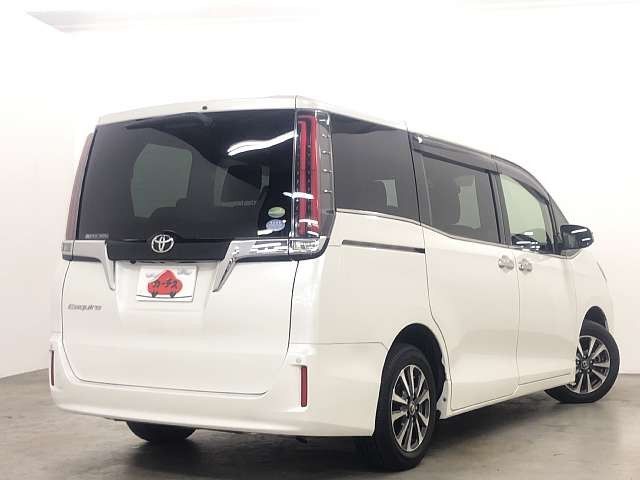 Toyota ESQUIRE 2017-09 5908-2