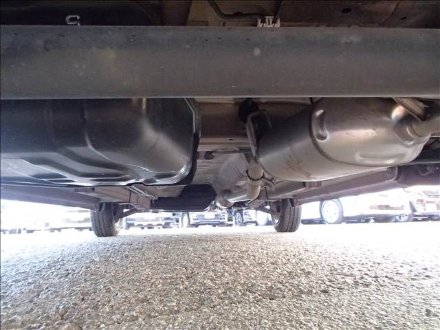Suzuki MR WAGON 2012-05 28087-18